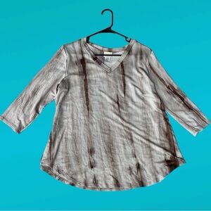 P & Rose Tie Dye Vneck Top Size Large